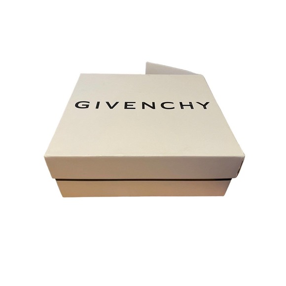 NEW Givenchy Terra 4G Buckle Combat Boot Women Size 10B Lug Sole Black Leather - Picture 10 of 14